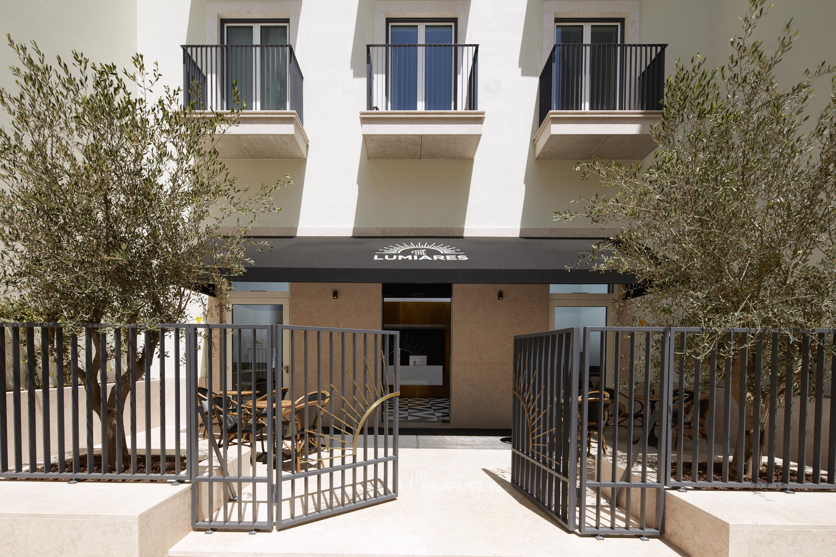The Lumiares Hotel & Spa - Small Luxury Hotels Of The World Lizbona Zewnętrze zdjęcie The entrance of the hotel