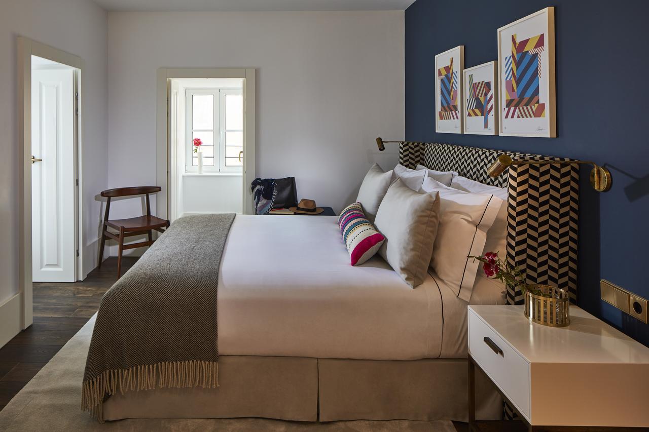 The Lumiares Hotel & Spa - Small Luxury Hotels Of The World Lizbona Zewnętrze zdjęcie A bedroom at the Hotel Zags